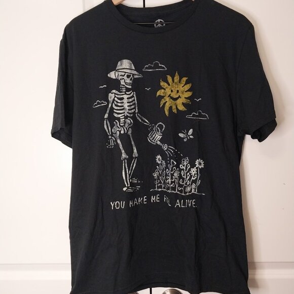 "You Make Me Feel Alive" Shirt - Picture 2 of 6